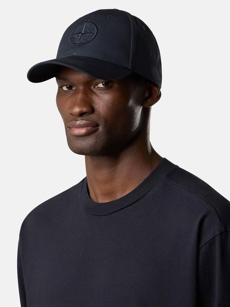 Кепка Stone Island в темно-синьому кольорі розмір OS L1S159100013-S0248 V0020 OS фото