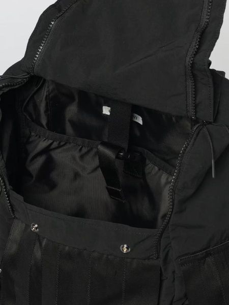 Нейлоновий рюкзак C.P. Company в чорному кольорі OS 20CMAC155A-110188M 999 OS фото